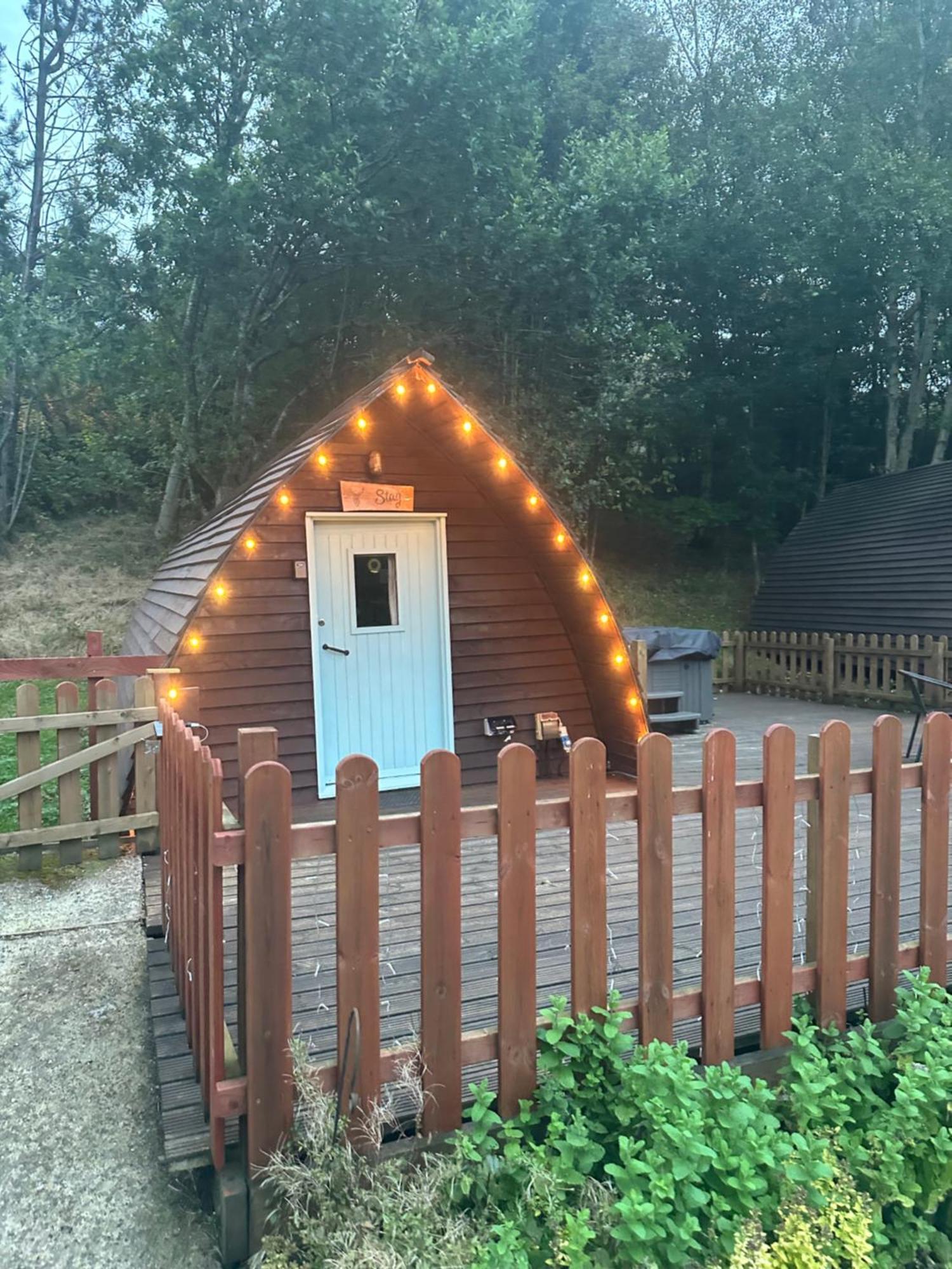 Glamping Life Retreat Apartment Nantmel Exterior photo