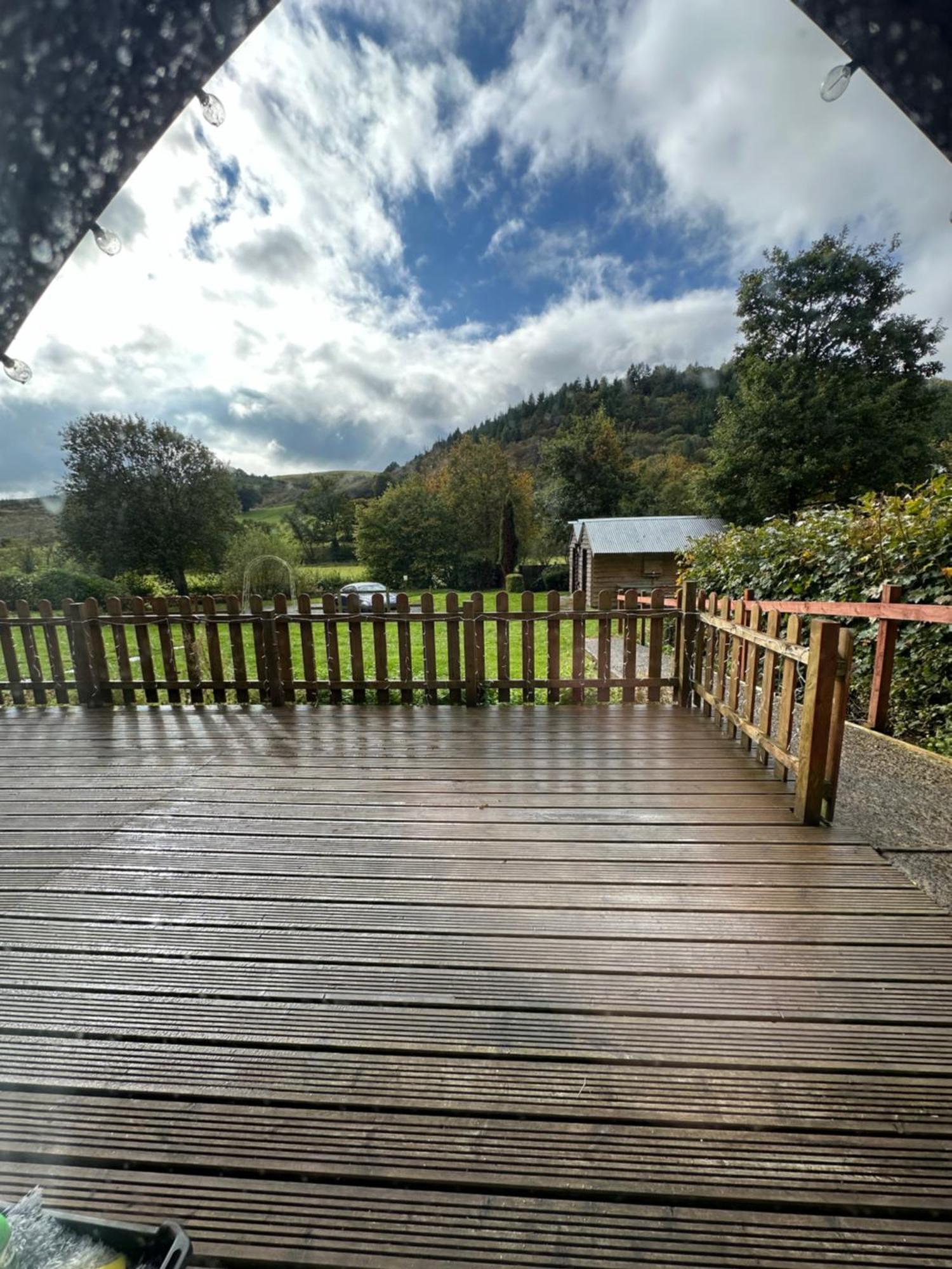 Glamping Life Retreat Apartment Nantmel Exterior photo