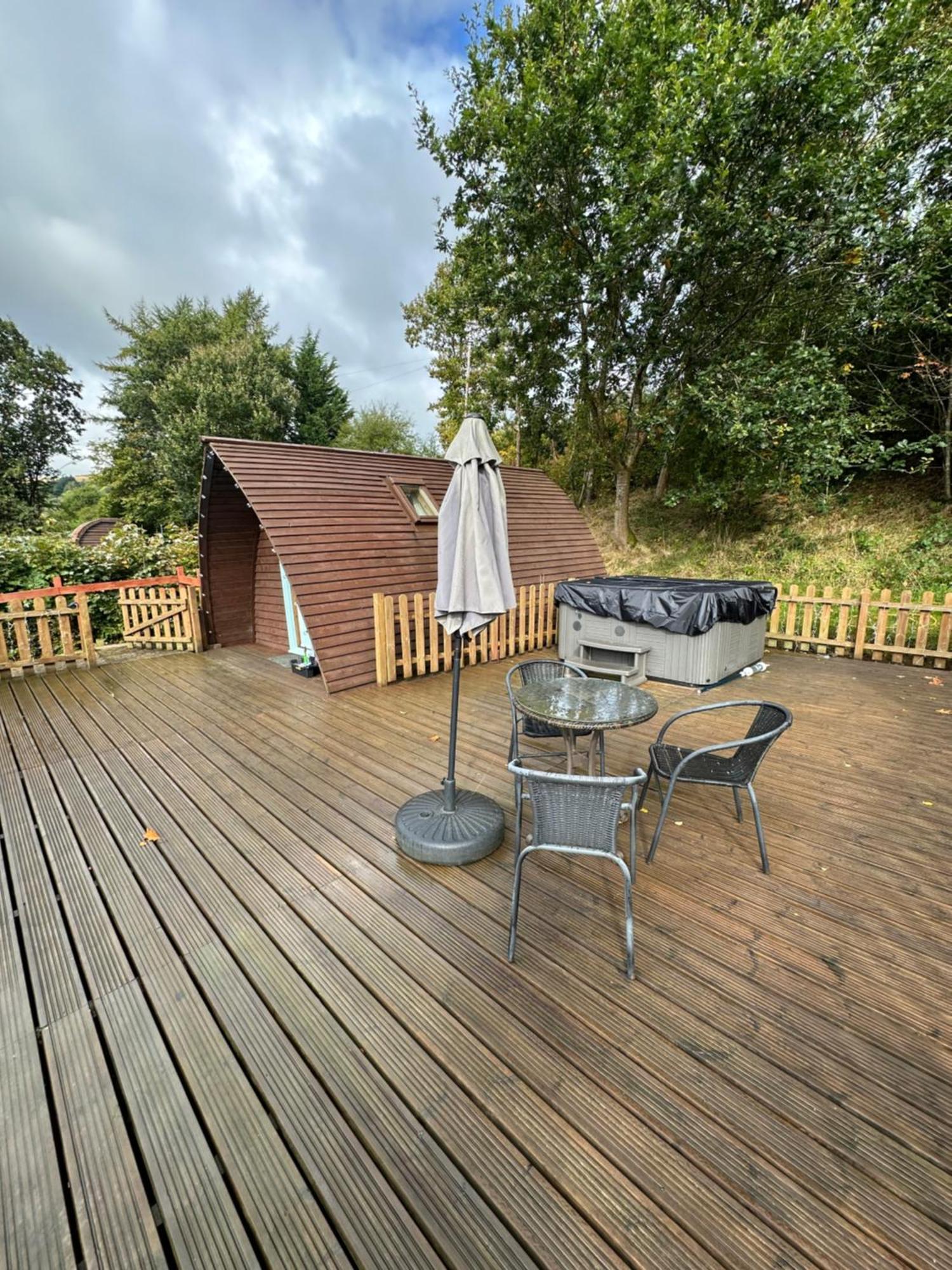 Glamping Life Retreat Apartment Nantmel Exterior photo