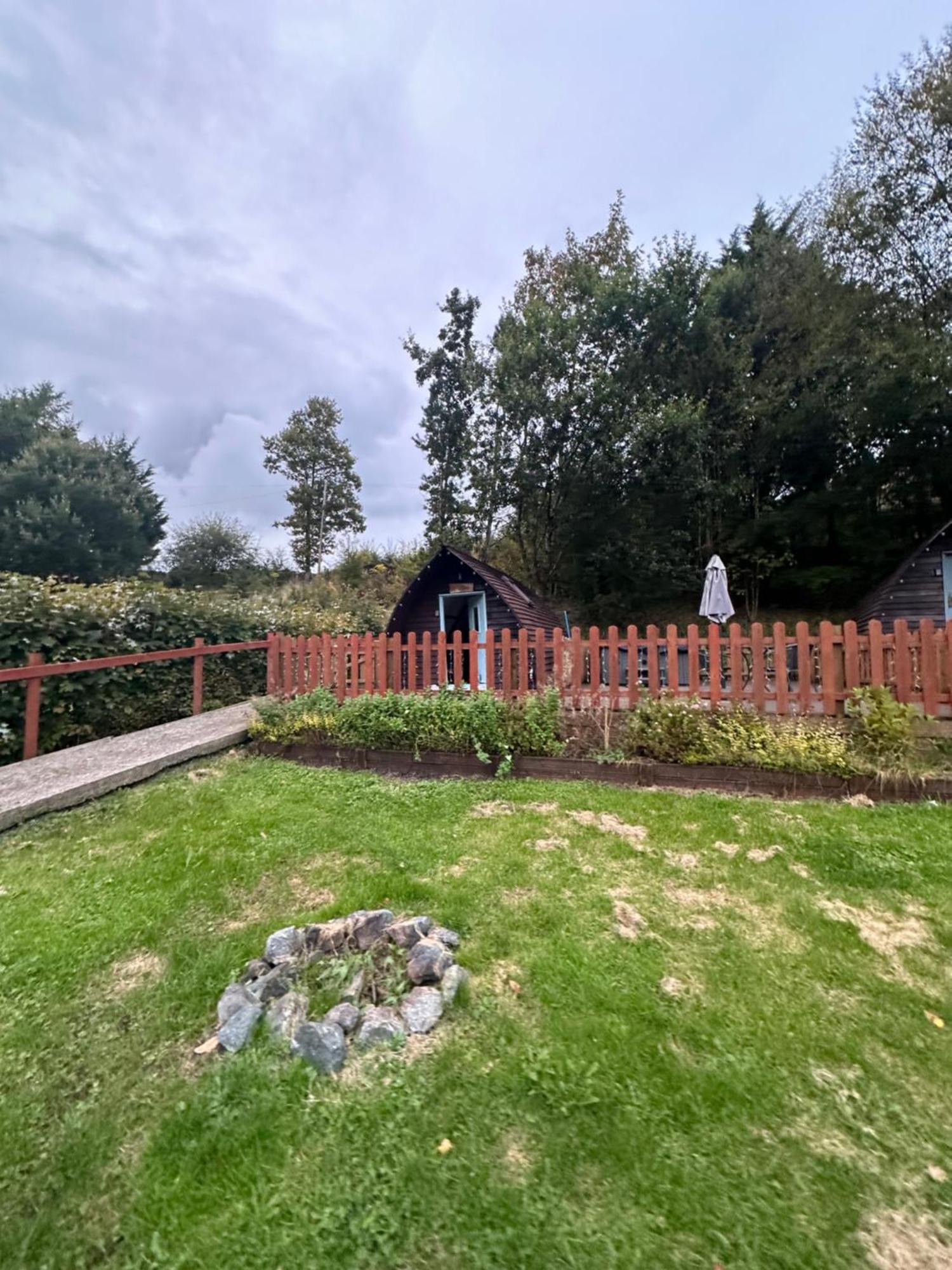 Glamping Life Retreat Apartment Nantmel Exterior photo